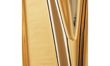 HOCHGLANZ GOLD YAPIŞKANLI FOLYO 45 CM X 15 M