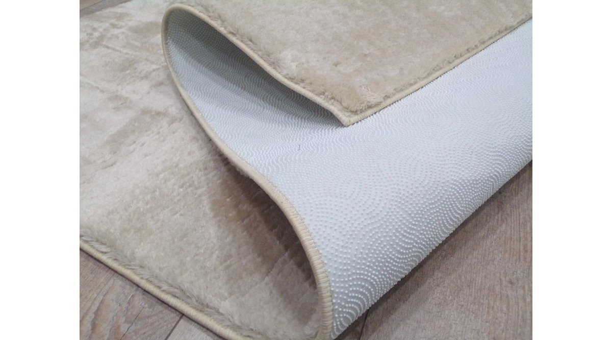 BALAT HALI DEKORATİF PELUŞ HALI PELUŞ YOLLUK OTURMA ODASI HALISI