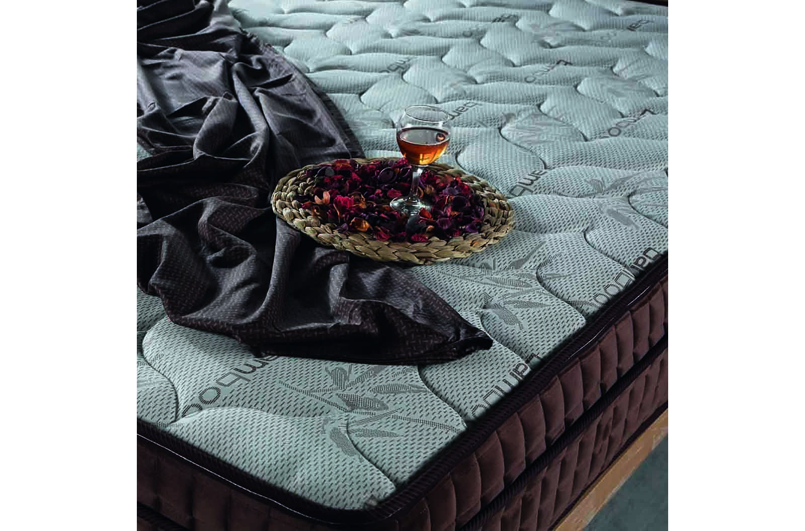 ULTRA ORTOPEDİK SUPER BAMBOO YAYLI YATAK 180 X 200 FİYATI