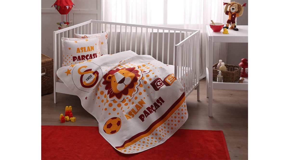 LİSANSLI BEBEK PİKE TAKIMI GALATASARAY ASLAN PARÇASI BABY