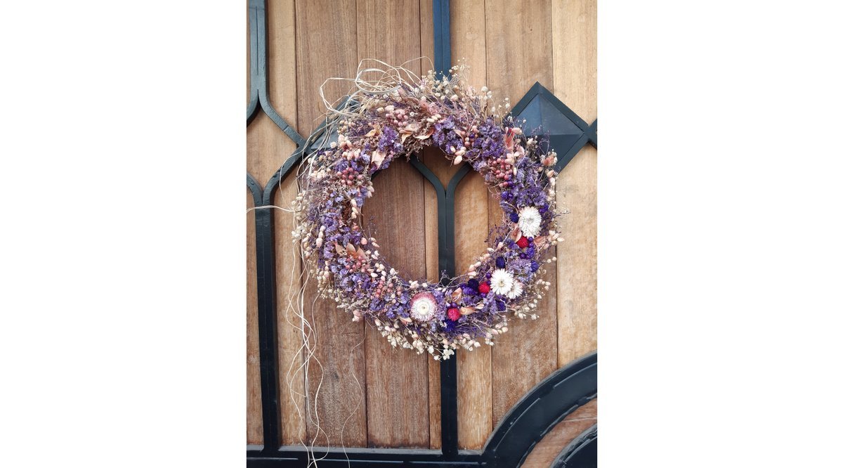 VİVERA LİLA KAPI SÜSÜ ÇELENK FİYATI Vivense