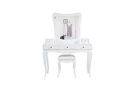 HÜRREM MAKYAJ MASASI VE PUF